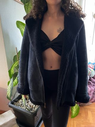 Chaqueta de ante y borrego Anthropologie Talla M