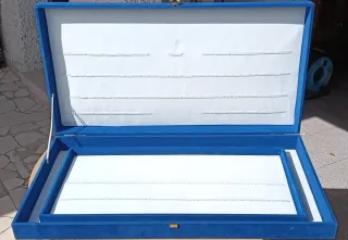 Vetrina per posate o gioielli