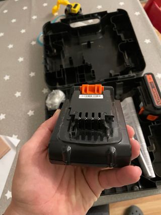 Baterías Black+Decker 18V Litio 1.5Ah y cargador