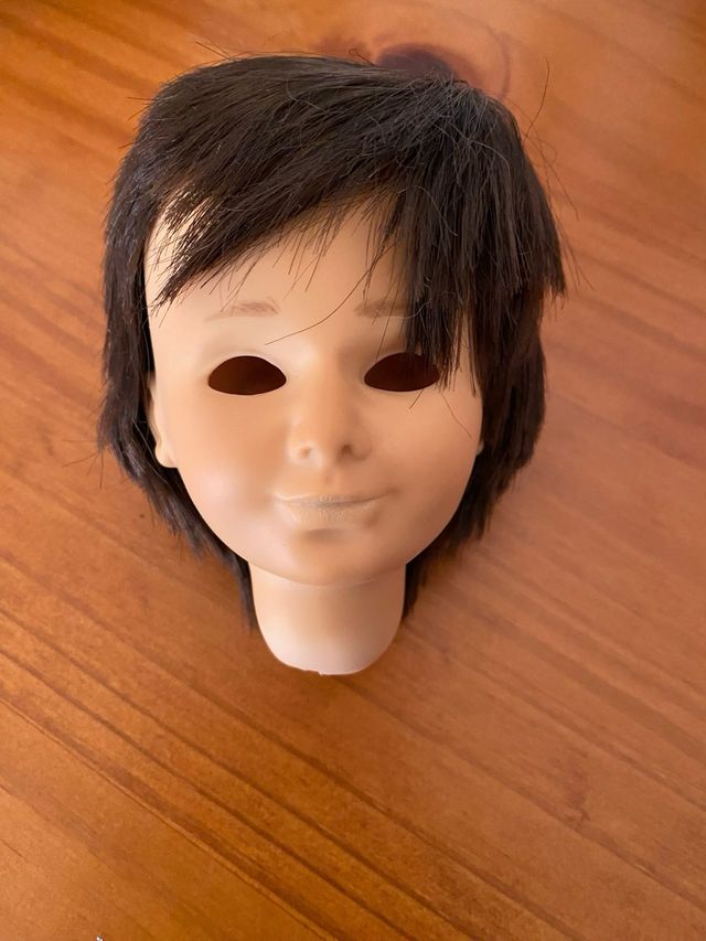 Cabeza de Lucas Famosa Antigua