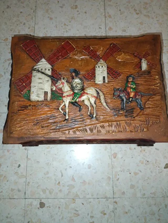 Cofre relieve Quijotesco vintage 