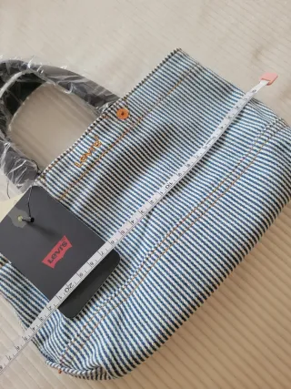 Bolsito Levis Rayas Azul Blanco