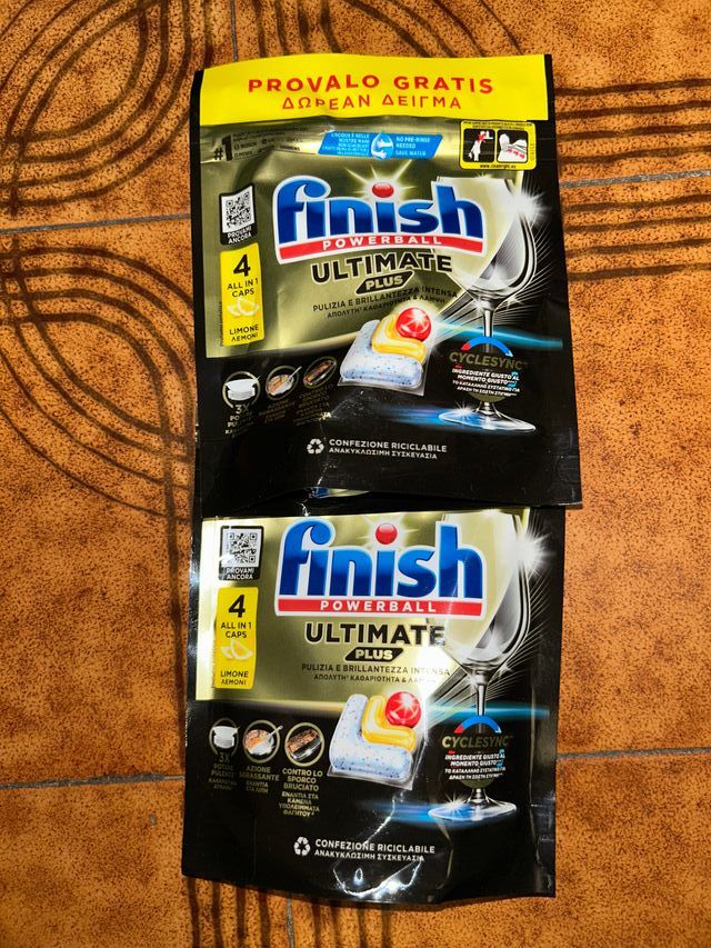 Kit prodotti lavastoviglie Finish e Pril