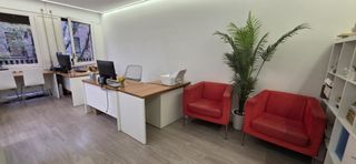 Mobiliario oficina completa, madera BUEN ESTADO