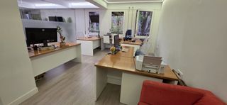 Mobiliario oficina completa, madera BUEN ESTADO