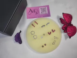 Set de Joyería: Pendientes y Gemas