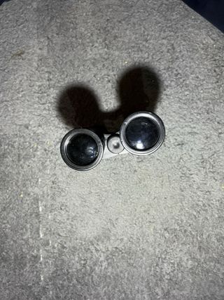 Prismáticos negros