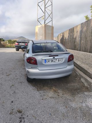 Renault Megane 1999
