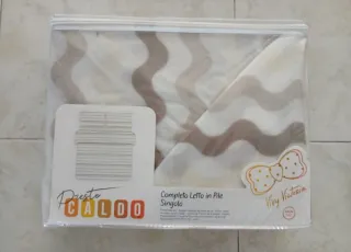 Completo letto pile beige e marrone