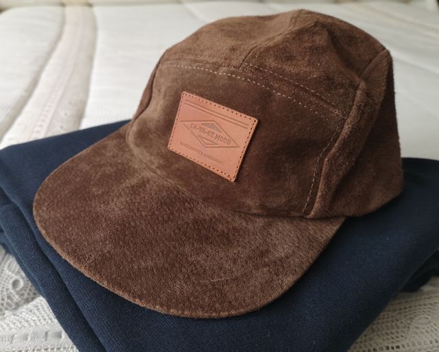 Gorra Zara Man serraje marrón