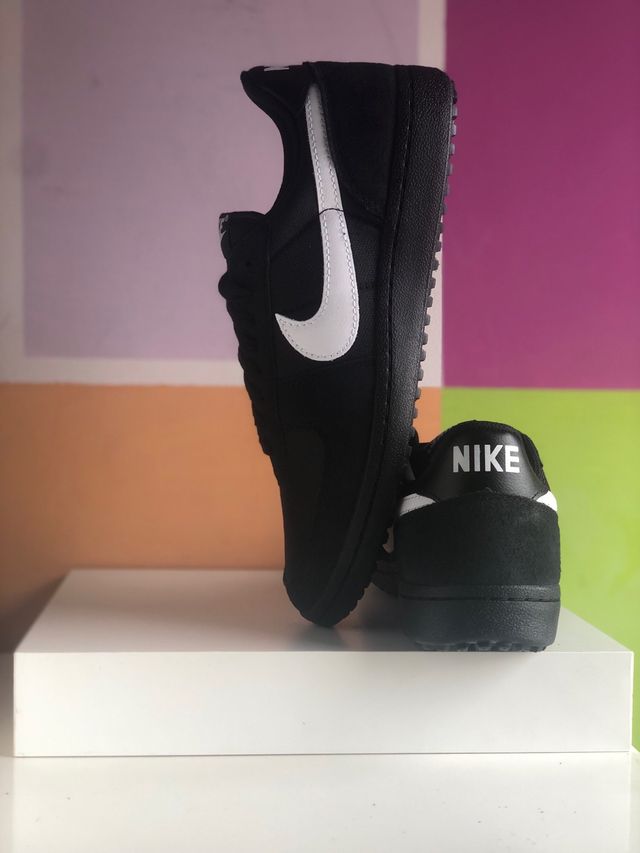 Nike Field Genera "Ref" Talla 43