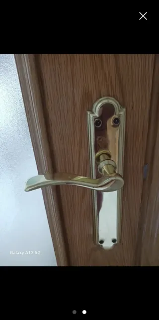 2 Puertas Madera con Cristal