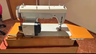 Máquina de coser Sigma Modelo 140.