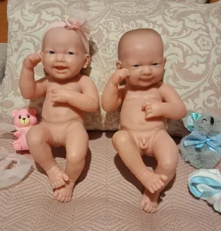 Muñecas Berenguer Bebé niño y niña