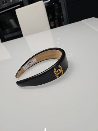 Cerchietto Chanel nero serre tête