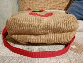 Borsa Carpisa in rafia con M fucsia