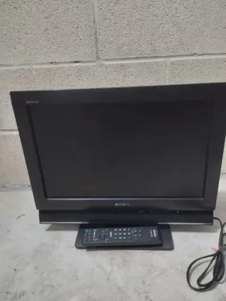 Sony Bravia TV con Mando a Distancia