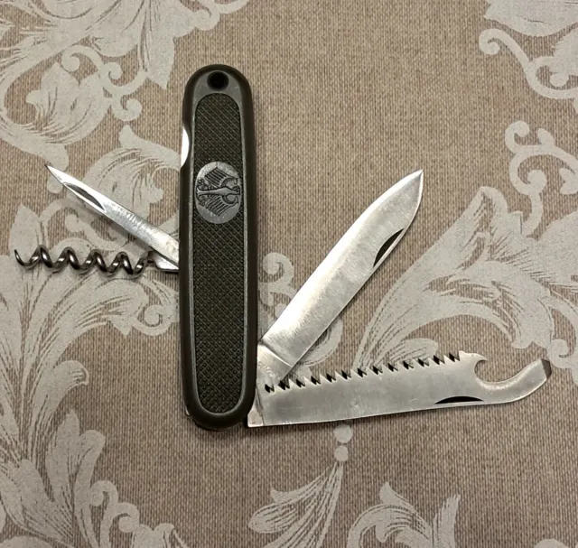 Coltello multiuso tedesco