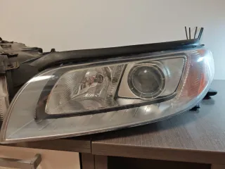 Faros XENON Volvo XC70 2008-2016