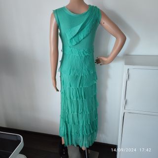 Abito lungo seta nero con balze