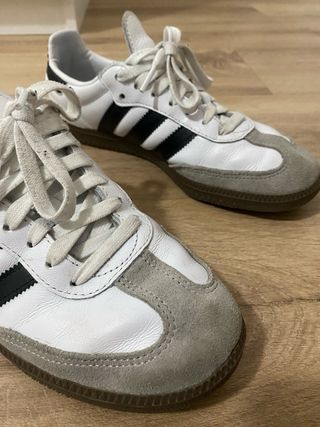 Adidas Samba Blancas y Negras