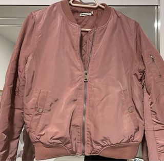 Lote 8 prendas de abrigos , parkas y cazadoras