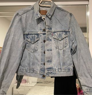 Lote 8 prendas de abrigos , parkas y cazadoras