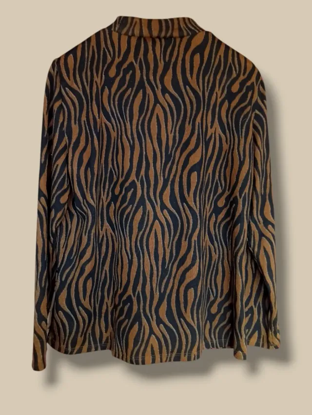 Camiseta Cortefiel Animal Print  XL NUEVA