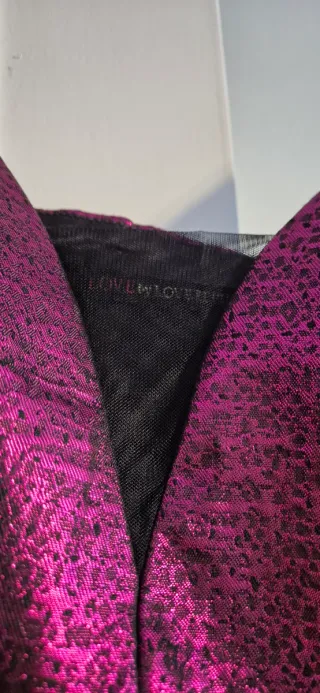 Vestido fiesta rosa brillante