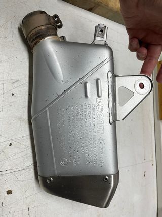 Escape Ducati Multistrada Enduro 1200