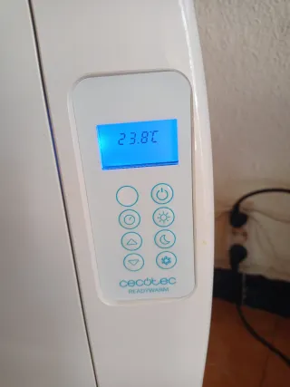 Calefactor electrico Cecotec 600W con mando