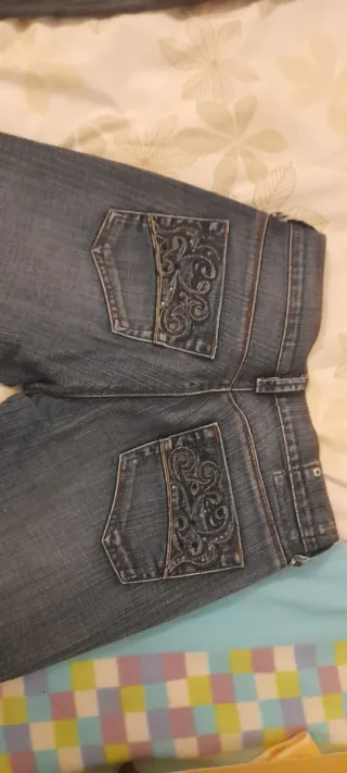 Pantalones vaqueros mujer