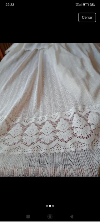 Cortinas de tela beige . 300 cm o más.