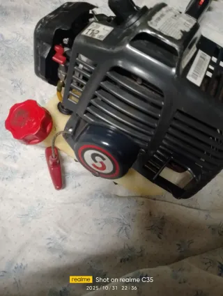 Desbrozadora STERNBERG 26cc