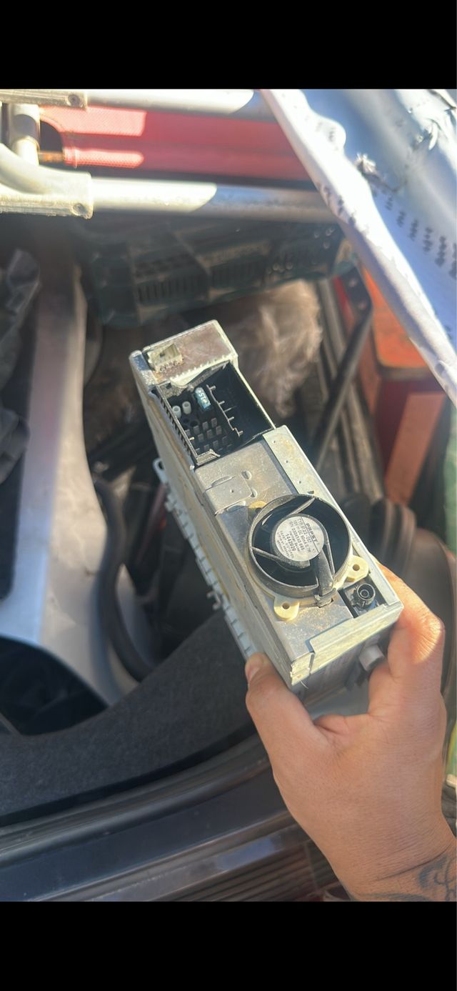 Radio CD BMW 530d E60 Plata