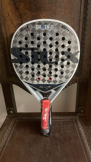 Pala de padel Siux Diablo Revolution II Sanyo PRO