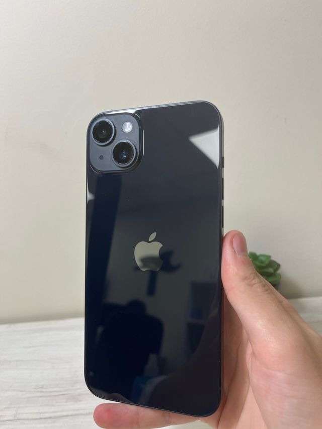 iPhone 14 Plus