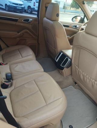 PORSCHE CAYENNE DIESEL 245CV 2014 (VENDO O CAMBIO)