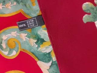 Foulard Valentino Seta Multicolor Rosso 100% seta