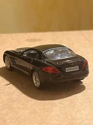 Mercedes Benz SLR
