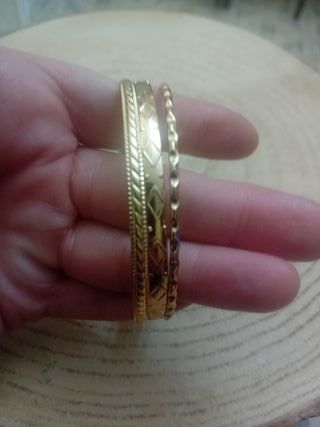 Set 3 braccialetti rigidi acciaio dorato