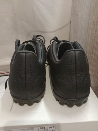 Adidas Predator Club TF Zapatillas nuevas