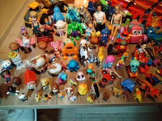 Lote figuras acción y juguetes varios