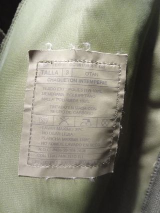 Chaqueta militar camuflaje