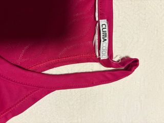 Camiseta deportiva Adidas fucsia talla S