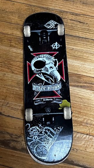 Skate Tony Hawk Negro