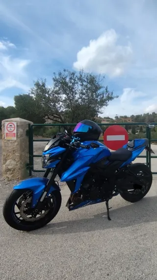 Suzuki GSX-S 750 carnet a2