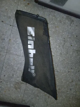 Cortacésped Einhell azul