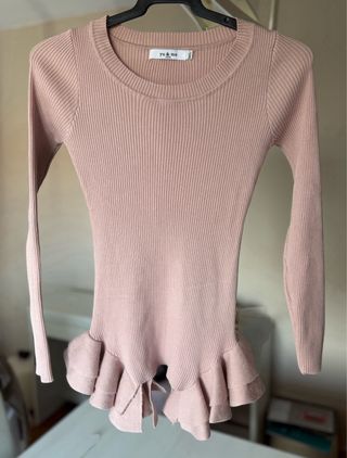 Jersey rosa palo con volantes