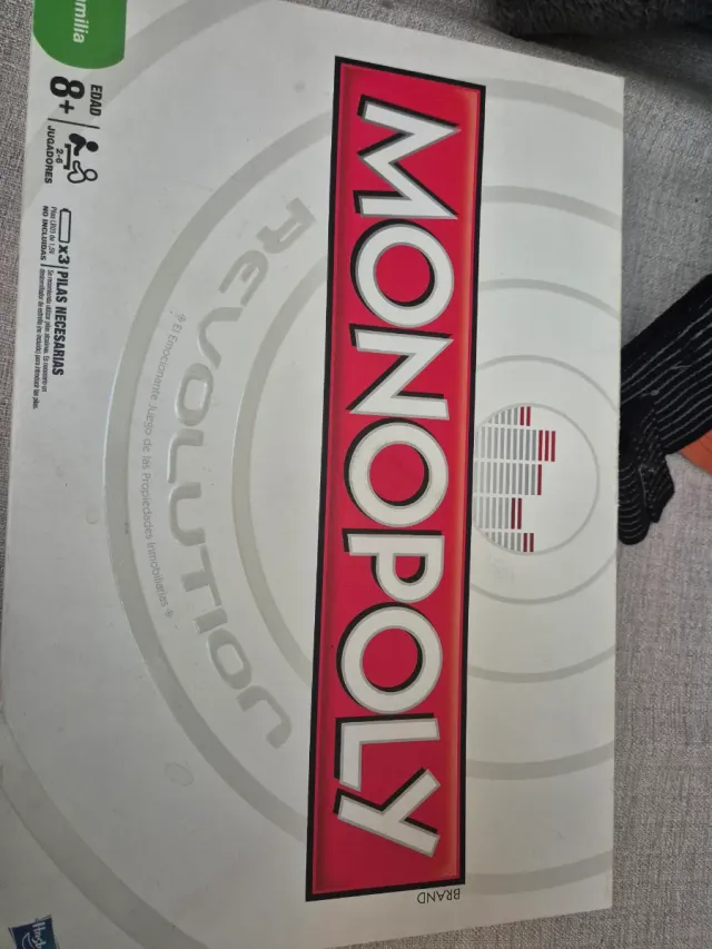 Gioco da tavolo Monopoly Revolution